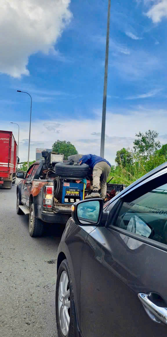 cứu hộ ô tô giá sinh viên