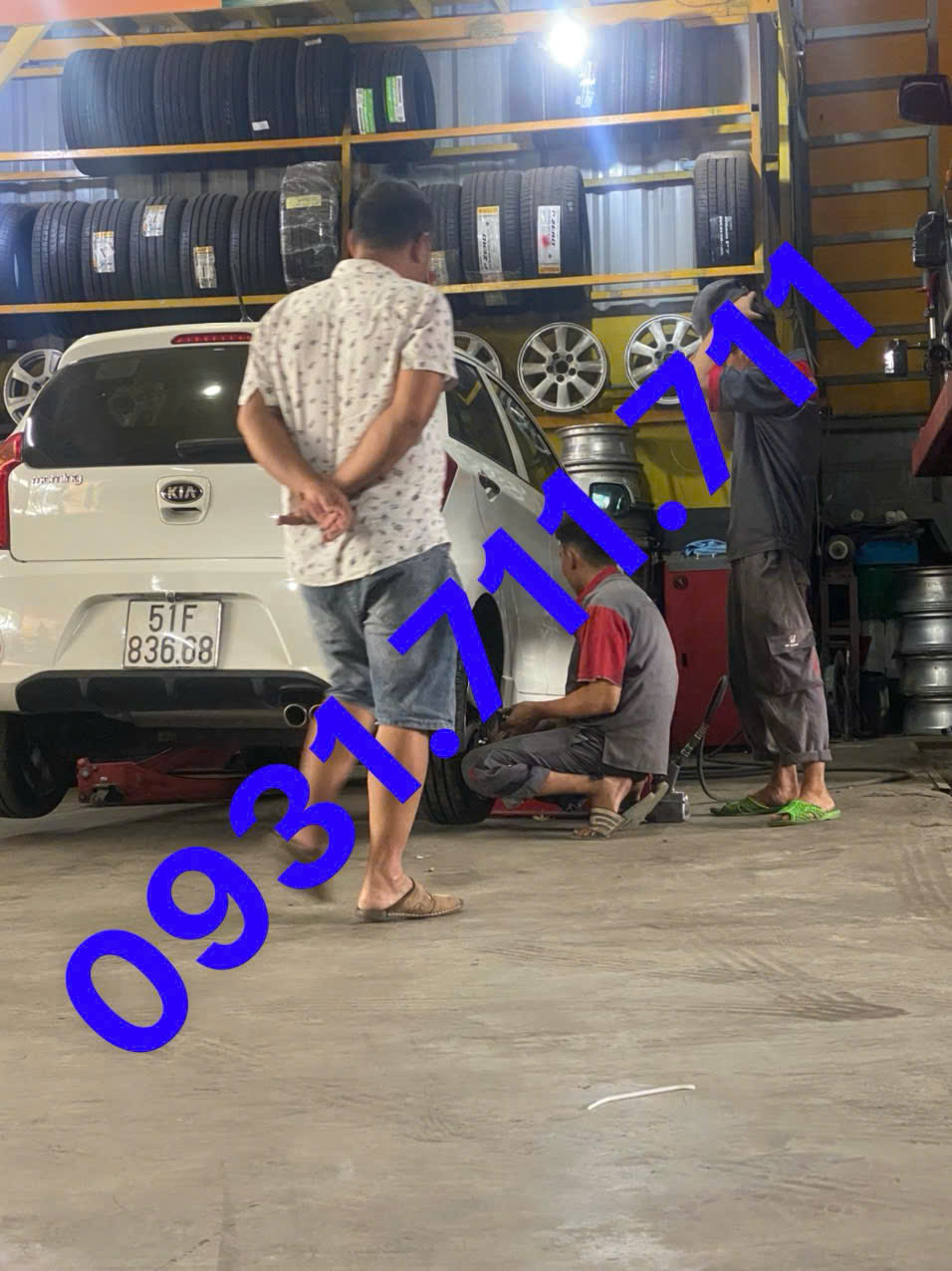 cứu hộ xe ô tô bị chết máy