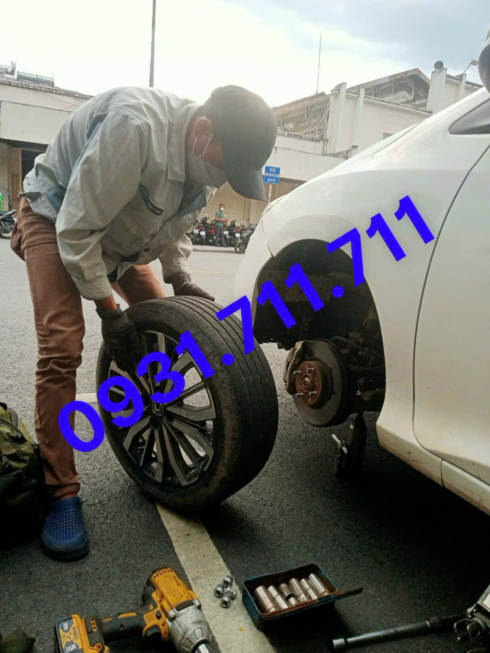 cứu hộ xe ô tô 24/7 nội thành